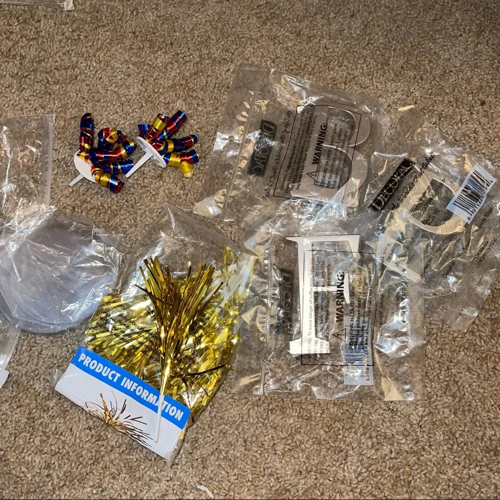 Miscellaneous cake topper supplies